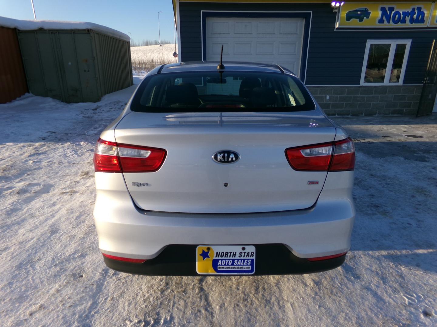 2017 Silver Kia Rio LX 6A (KNADM4A35H6) with an 1.6L L4 DOHC 16V engine, 6A transmission, located at 2630 Philips Field Rd., Fairbanks, AK, 99709, (907) 458-0593, 64.848068, -147.780609 - Photo#3